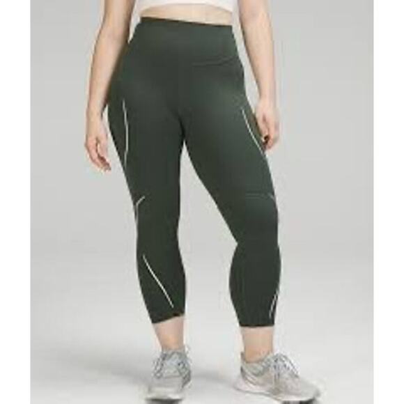 Lululemon Base Pace High Rise Reflective Tights Size 4 - Picture 1 of 7